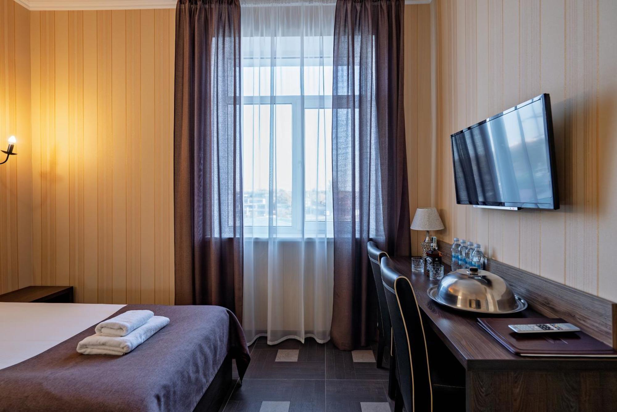 Congress Hotel Verhovina Petropavlovskaya Borshchagovka ภายนอก รูปภาพ