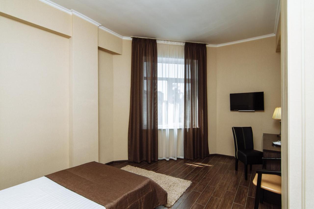 Congress Hotel Verhovina Petropavlovskaya Borshchagovka ภายนอก รูปภาพ